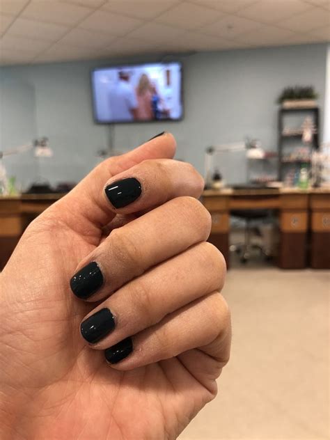 nail salons in wells maine